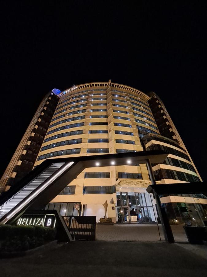 Rajhans Belliza , Hotel Apartment Units Surat Exterior foto